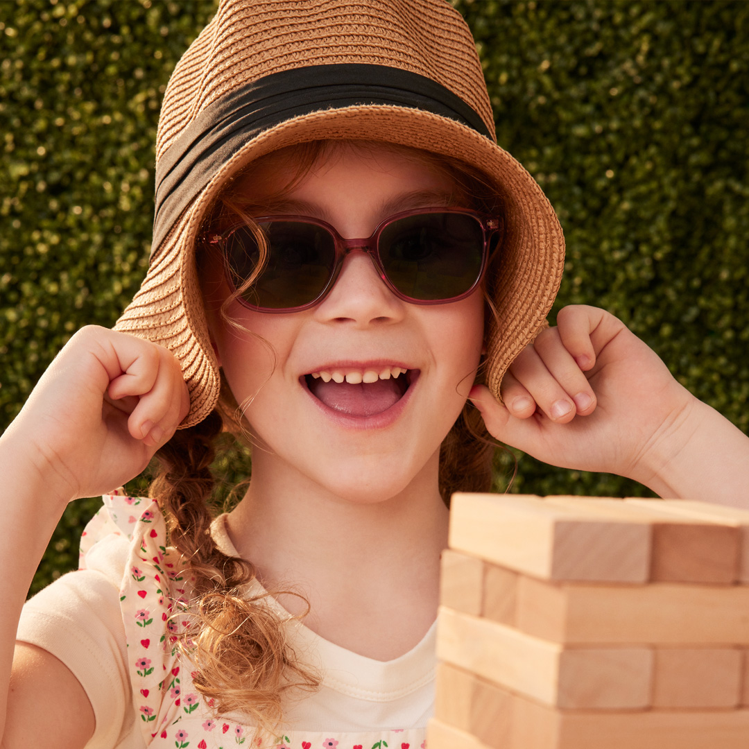 kid with glasses, transition glasses