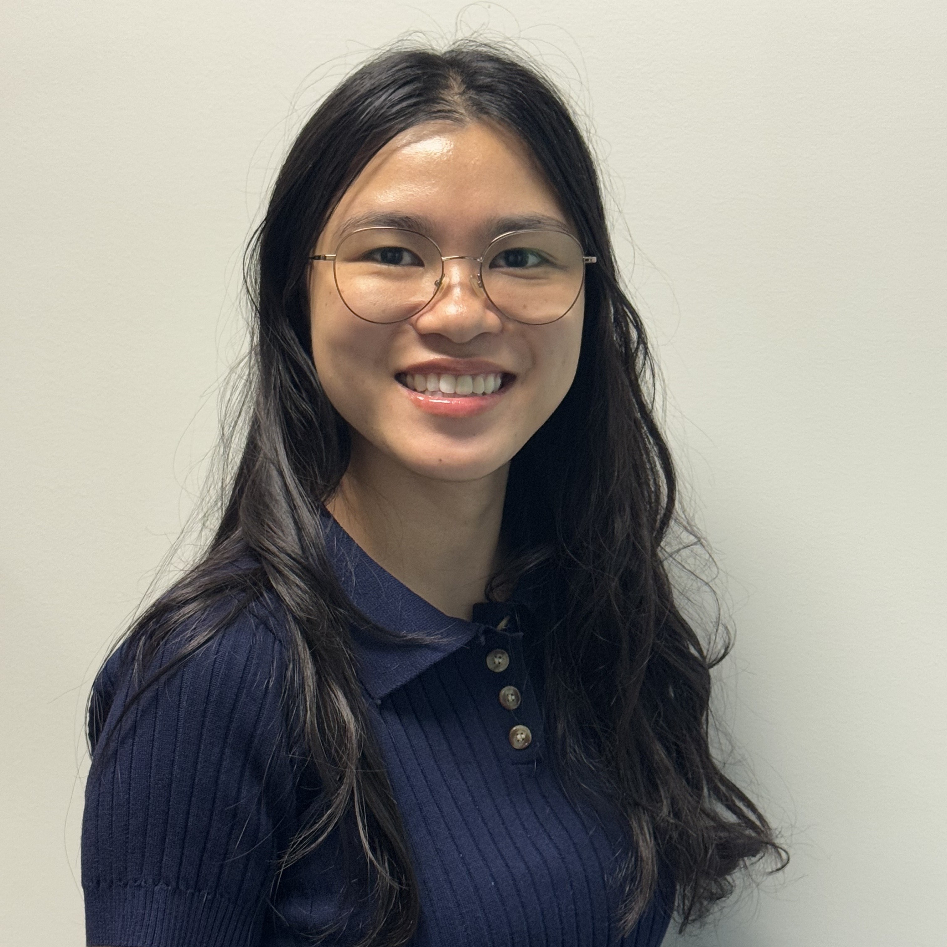 Dr. Anna Pham